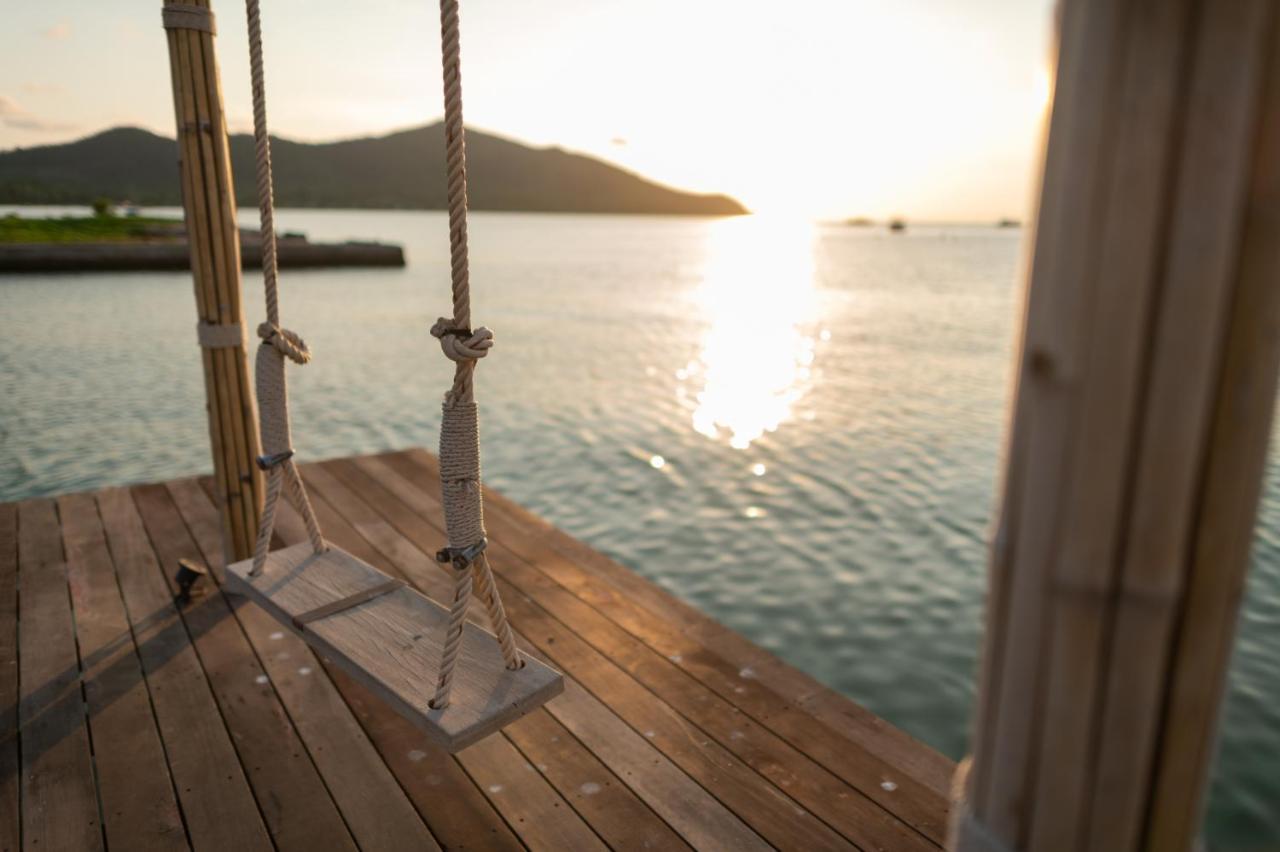 Baan Tah On The Sea Hotell Bang Sare Exteriör bild